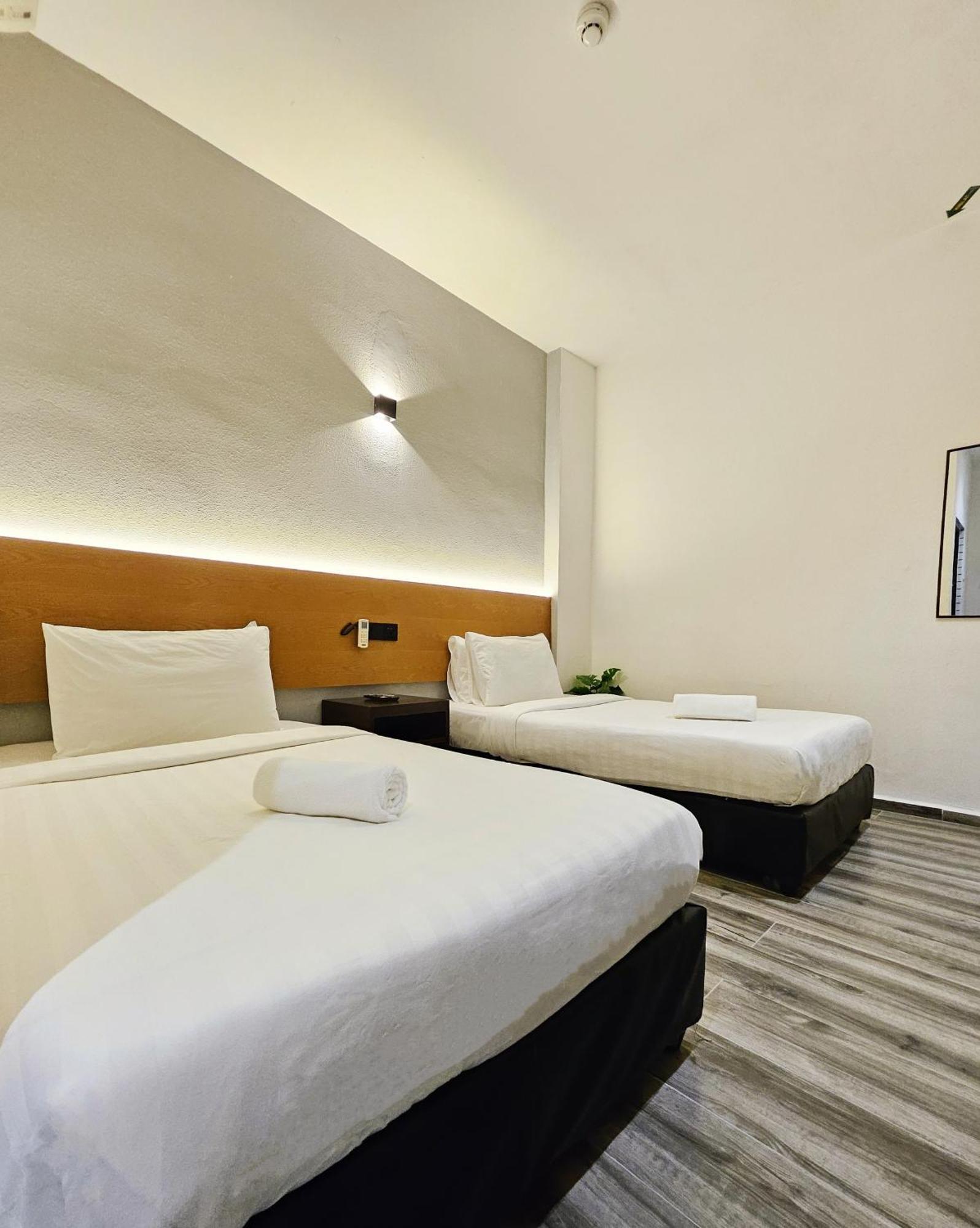 Georgetown Inn By Sky Hive Екстер'єр фото